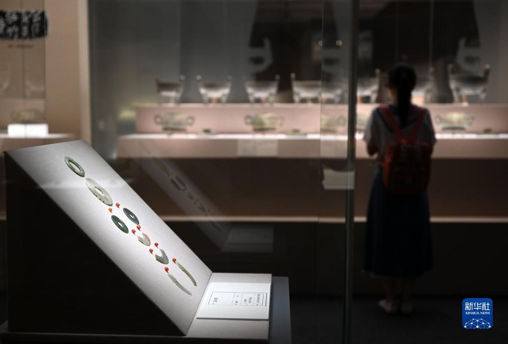 亞洲bt下載